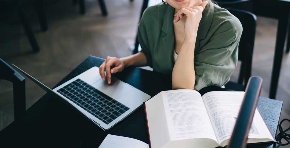 論文やレポートを共通のレイアウトで公開したい